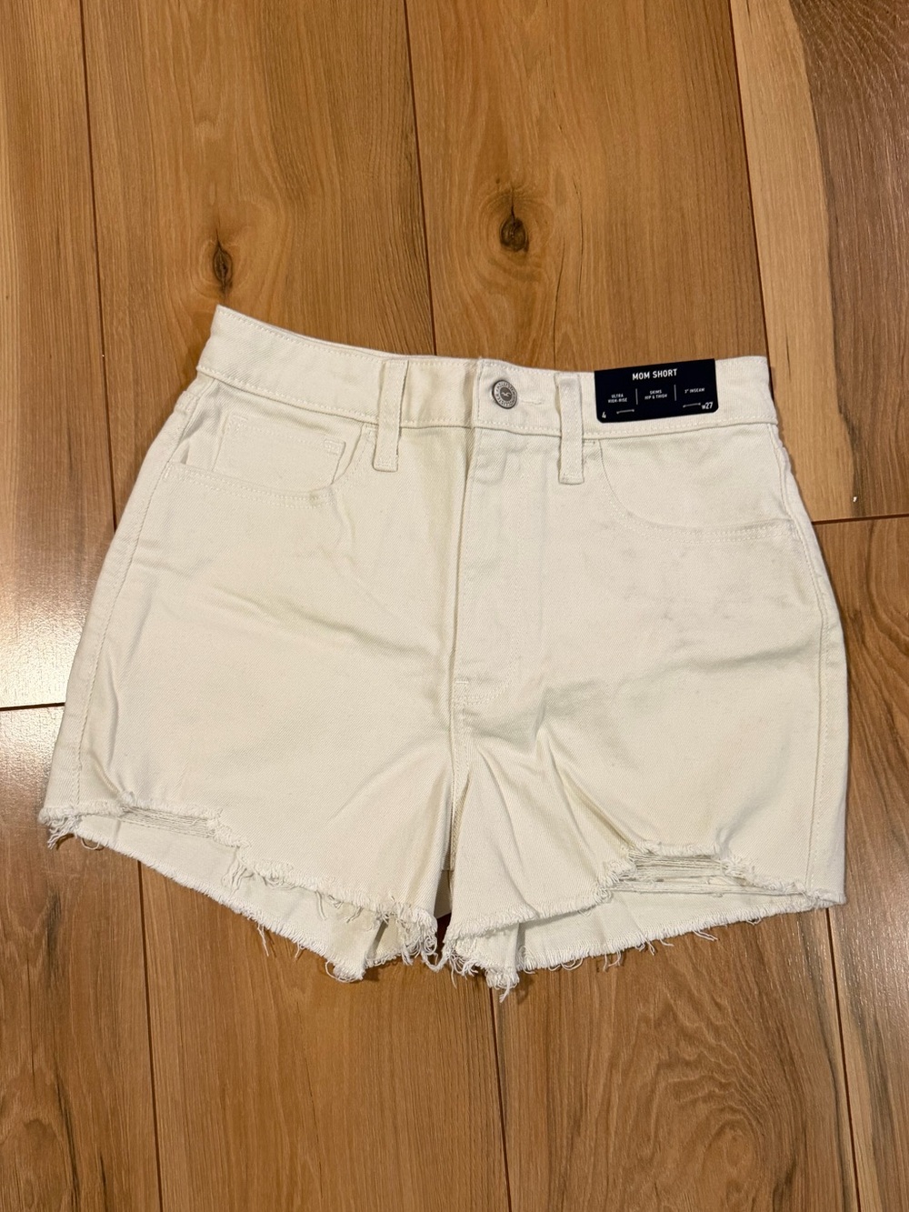 Hollister White Mom Jean Shorts